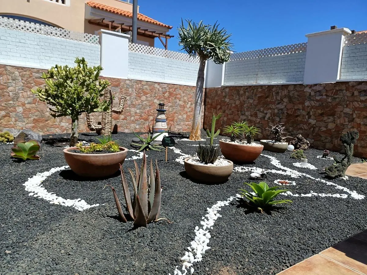 Casa Floyd Apartment Caleta De Fuste 0*,  Spain
